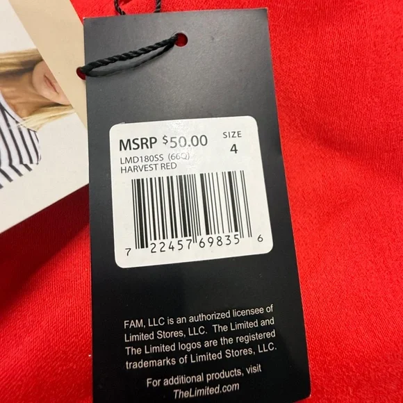 The Limited NWT Women's Tailored Shorts, Red, Size 4, 4.5" Inseam Summer - Picture 2 of 10